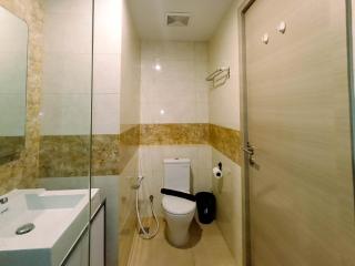 Cozy Studio Room at Mataram City Apartment By Travelio - 1