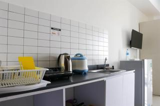 Cozy and Comfort Stay Studio Sayana Bekasi Apartment By Travelio - Bekasi - 4