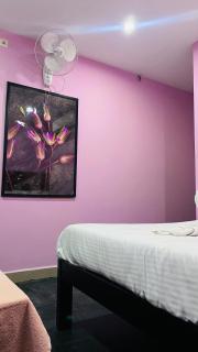 skywayrooms near Suganya convention centre,kamachi hotel,NT mahal 1km bus stand - 7