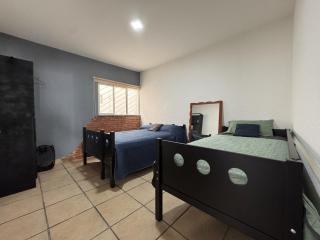 Casa contemporánea a pasos de galerías y averanda - Cuernavaca - 8