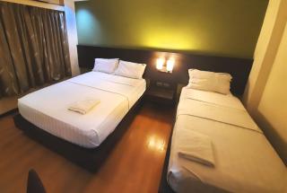MAKATI Boutique Hotel near NAIA Airport Terminal 3 Edsa Pasay CBD - Manila - 6