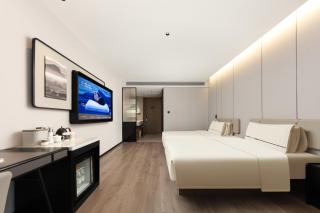Atour Hotel Wuxi Taikeyuan Zhenze Road - 6