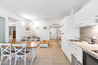 Belle Escapes Drift Beachfront Resort Suite 2205 - Palm Cove - 3