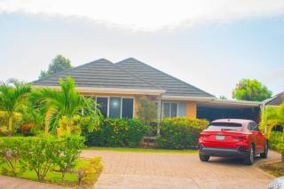 Cozy Home in Richmond Estate - - 0