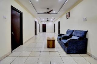 Hotel O Regal Grand - 8