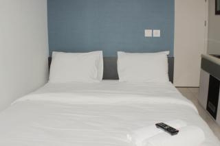Best Choice Studio Room at Springlake Summarecon Bekasi Apartment By Travelio - Bekasi - 0