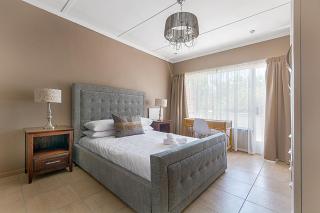 The Windsor Escape - 3