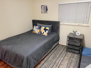 Medical Center Rice Village Condo - Houston - 4