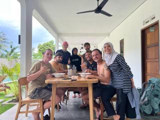 Wanderlust Hostel Mandalika - Kuta - 1