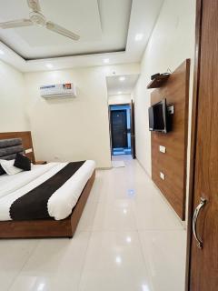 Hotel Woodlark Zirakpur Chandigarh !! Top Rated & Most Awarded Properties in Tricity !! - Chandīgarh - 6