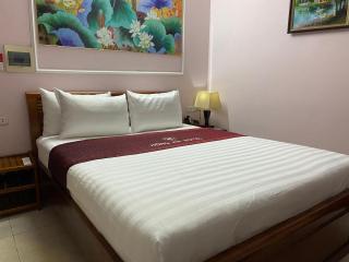 Hong Ha Airport Hotel - 2