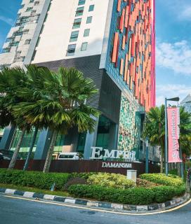 QQ Empire Damansara hotel room - Petaling Jaya - 7