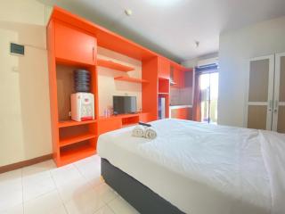 Spacious Studio Apartment at Gateway Ahmad Yani Cicadas by Travelio - Bandung - 5