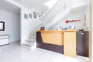 RedDoorz Syariah near Transmart Lampung - 5