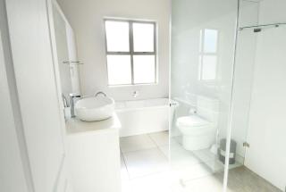Strictly Halaal Holiday Accommodation on West Coast on gorgeous Golden Mile - Britannia Bay - 9