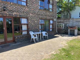 Aviary on Park - Port Alfred - 9
