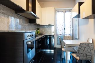 Youhosty - Populonia 10 - Milan - 7