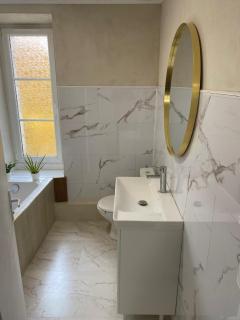 Chambre familiale indépendante avec salle de bain privée - Poitiers - 8