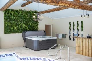 superb prestige property with indoor heated swimming pool, seminar room and tennis court in mouries, in the alpilles in provence – 16 people - 2