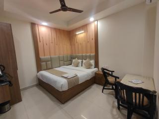 Hotel Nova Inn Near Delhi Airport - New Delhi - 5