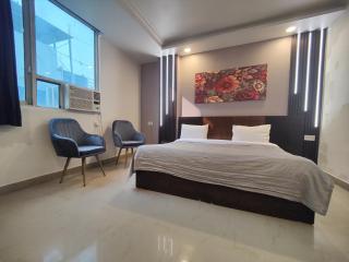 Aditya inn Delhi Airport - 3