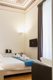 History Suite Essence - 9