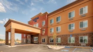 Wyndham Garden Lancaster CA - Lancaster - 3