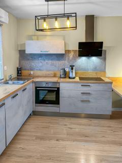 Maison lumineuse, terrasse, à 10 min des plages - 4