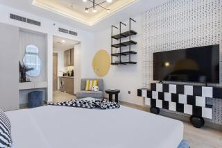 Modern Boutique Studio with Burj Khalifa View - 8