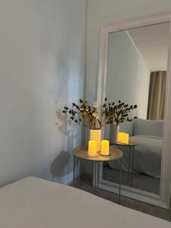 Apart Canada Center - 9