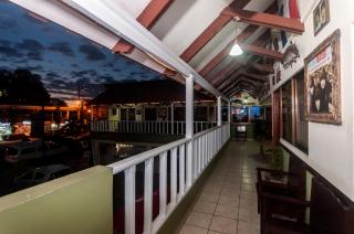 Cadillac Rock Beach Hotel - Jacó - 5