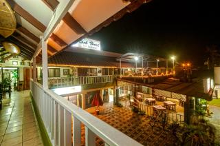 Cadillac Rock Beach Hotel - Jacó - 7