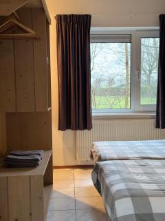 Villa 't Boshuys - a private and green location for families or friends up to 16 guests - Den Ham - 2