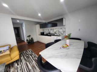2 Bedroom Self Contained Near Auckland CBD - Auckland - 1