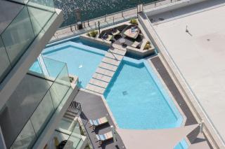 Upgraded 2BR with Dubai Canal Views - 0