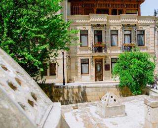 Royal Garden Hotel - Bakoe - 0