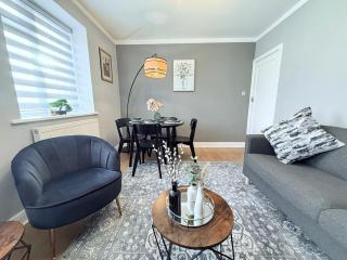 StayLondon - Sleeps 6 with Free Parking - Tourist, Concerts & Matches - 7