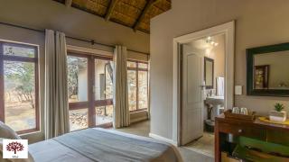 Zebula Golf and Wildlife Estate - Africa Breathing Pax 8 - Moi Signature Exclusive Villa - Mabula - 1