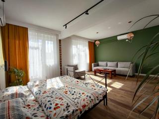 Urban Cozy Retreat Apartment - City Center - Pristina - 8