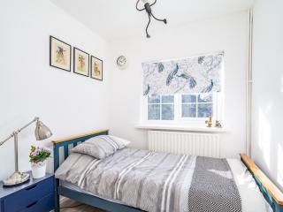 Pass the Keys Stylish Family Friendly 3 Bed Home in Borehamwood - Borehamwood - 9