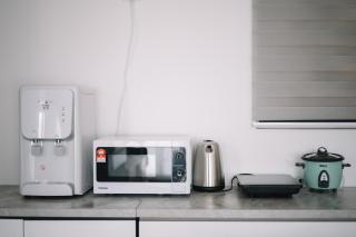 Seaview Infinity Pool 2BR 2CP 8Pax Urban Suite - George Town - 2