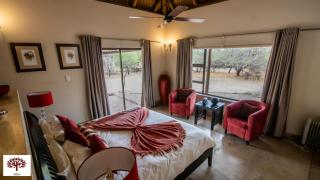 Zebula Golf and Wildlife Estate - Jackals Call Pax 8 - Moi Signature Luxury villa - 0