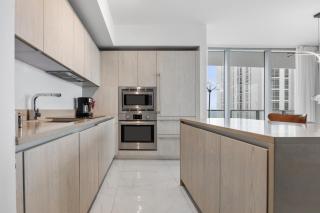 Ventur Beachfront Luxe Condo - Lyfe Beach Resort - Hollywood - 7