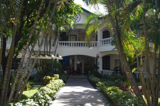 La Planta Hotel and Restaurant, Inc. - Bais - 0