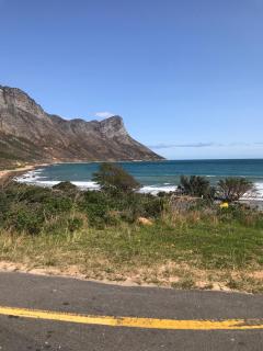 Awesome room in surf house - 1