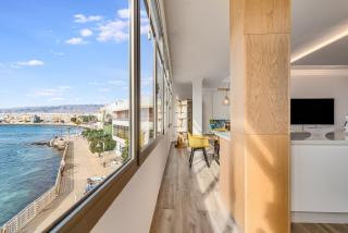 Home2Book Seafront Haven with Views, Arinaga - Arinaga - 6
