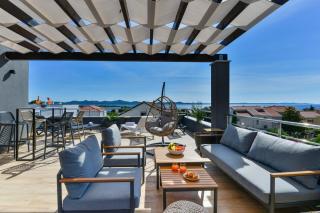 CROWONDER Villa Adriana - Villa with Heated Swimming Pool, Jacuzzi and Sauna - Zadar - 0