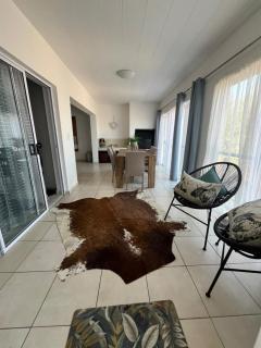 Guest Nest - Windhoek - 1