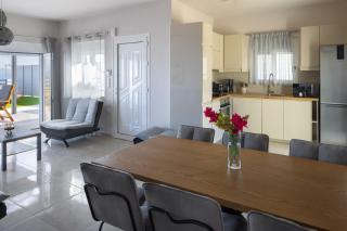 Gianna's Panoramic Seaview Twin Villas with pool 2 - Epáno Kefalás - 6