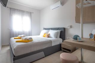 Gianna's Panoramic Seaview Twin Villas with pool 2 - 3